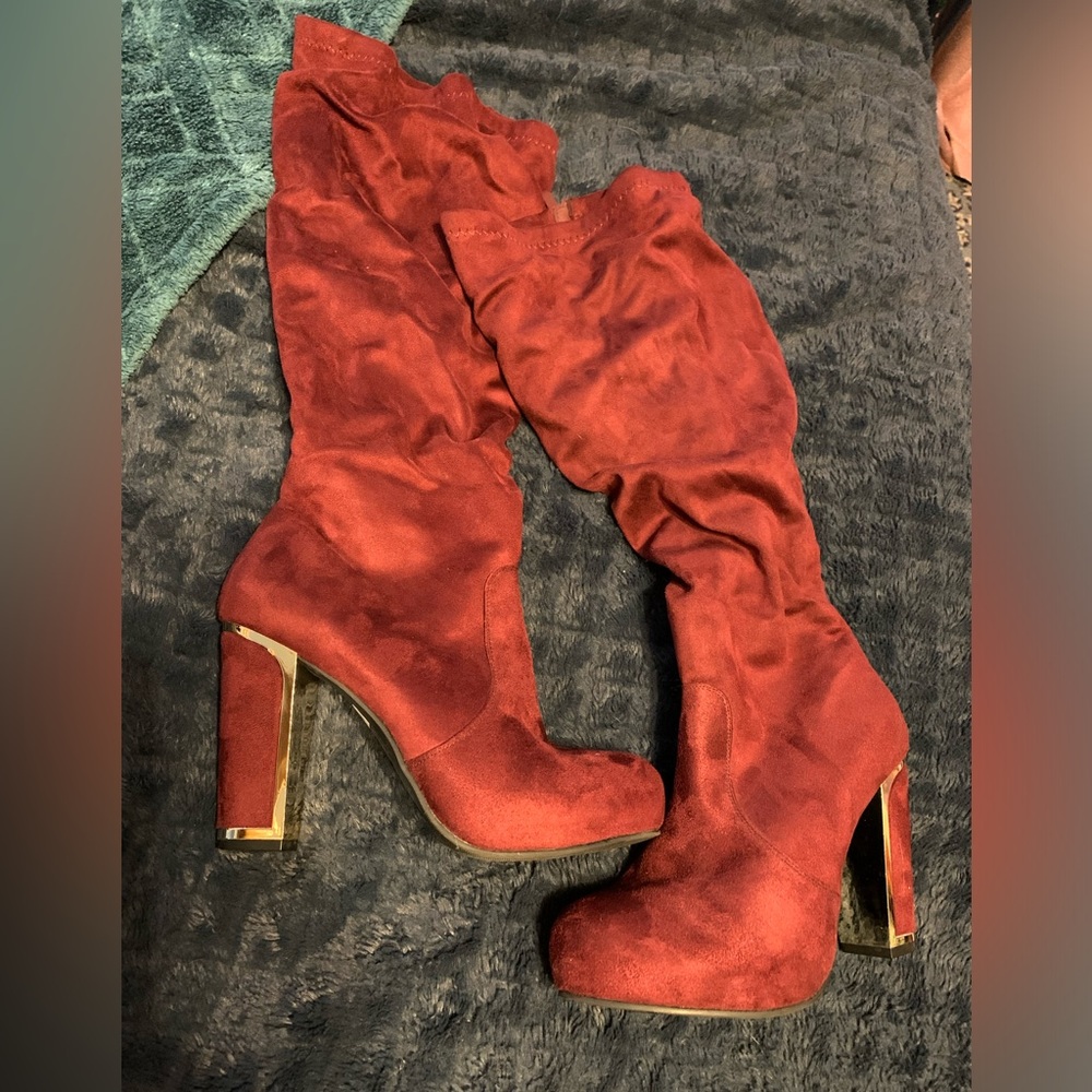 Wine Knee-high Suede Gold Edged Boots 9
